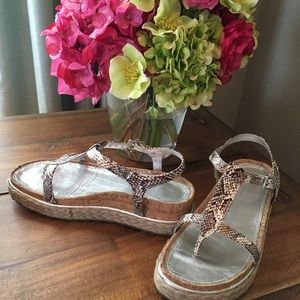 Donald Pliner Snakeskin Print Leather Sandal